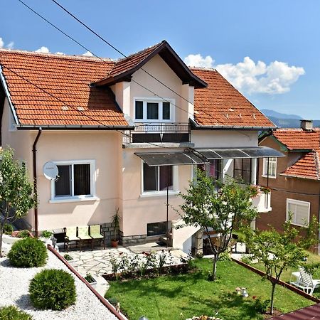 Saint Maria Guest House فيلينغراد المظهر الخارجي الصورة