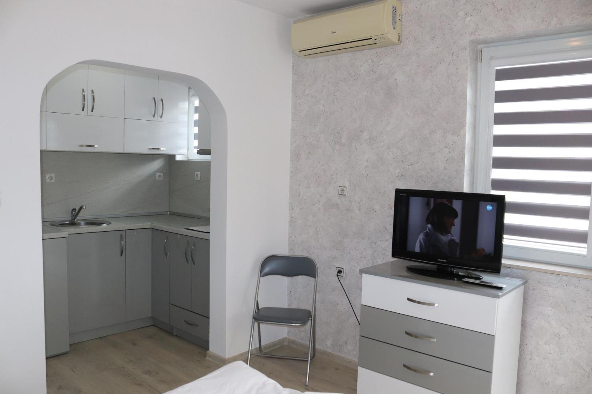 Saint Maria Guest House فيلينغراد المظهر الخارجي الصورة